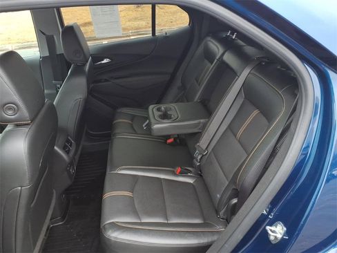 Used 2022 Chevrolet Equinox Premier image 30