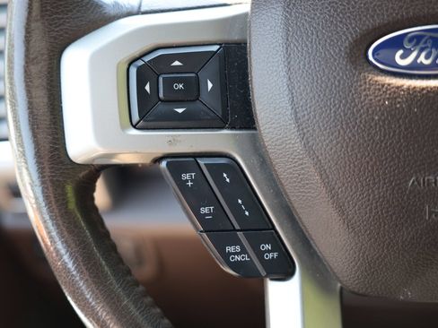 Used 2016 Ford F150 King Ranch w/ Equipment Group 601A Luxury AWD/4WD image 20