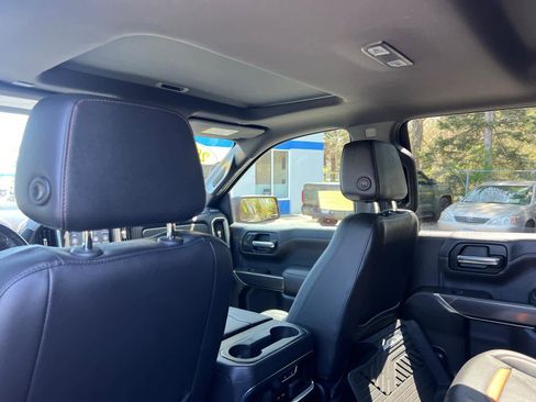 Certified 2020 GMC Sierra 1500 AT4 w/ Off-Road Performance Package AWD/4WD image 30