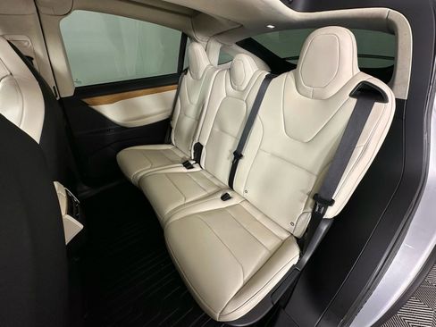 Used 2018 Tesla Model X 100D image 31