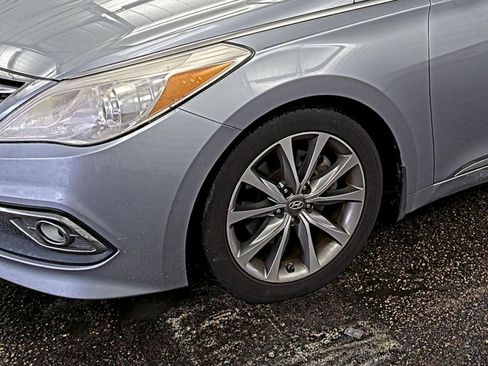 Used 2015 Hyundai Azera FWD image 16