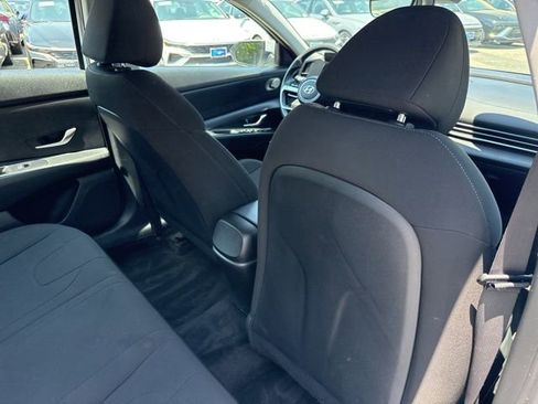 Used 2023 Hyundai Elantra Blue FWD image 21