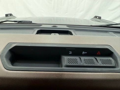 Used 2022 Ford Bronco Outer Banks image 37