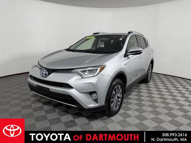 Used 2016 Toyota RAV4 XLE AWD/4WD image 1