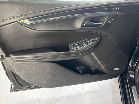 Used 2017 Chevrolet Impala Premier FWD image 11