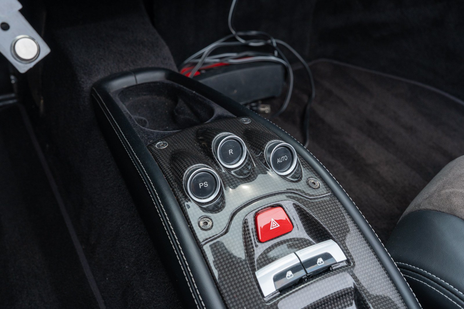 Used 2012 Ferrari 458 Spider RWD image 42