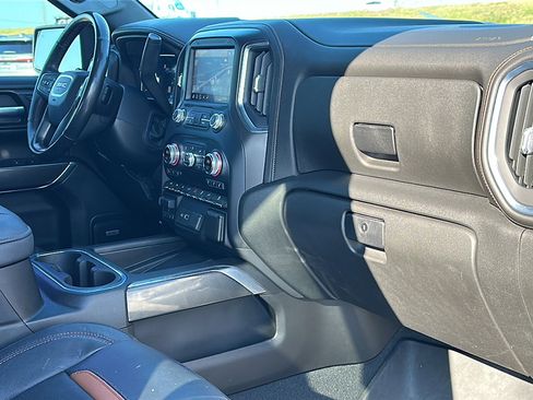 Used 2021 GMC Sierra 1500 AT4 w/ AT4 Value Package image 21