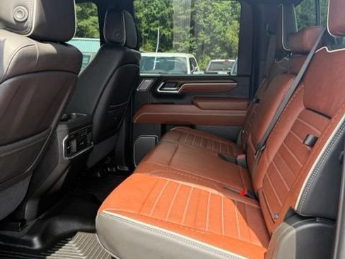 Used 2025 GMC Sierra 2500 Denali Ultimate AWD/4WD image 15