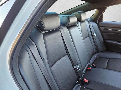 Used 2020 Honda Accord Sport image 19