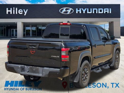 Used 2022 Nissan Frontier Pro-X w/ Pro-X Premium Package RWD image 4
