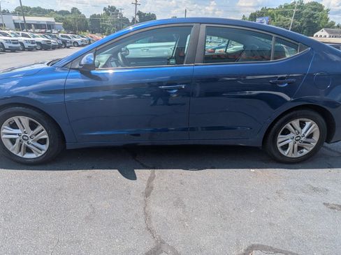 Used 2020 Hyundai Elantra SEL FWD image 4