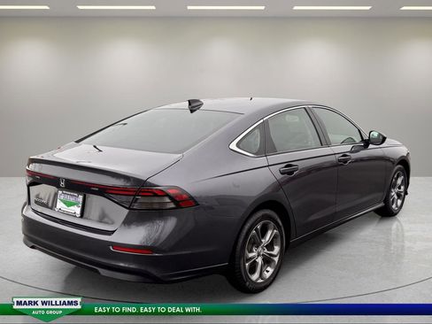 Used 2023 Honda Accord EX image 4