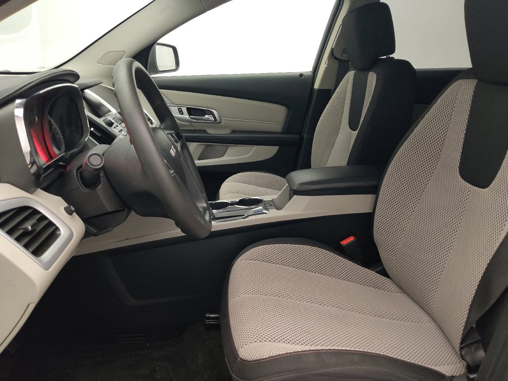 Used 2017 GMC Terrain SLE FWD image 17