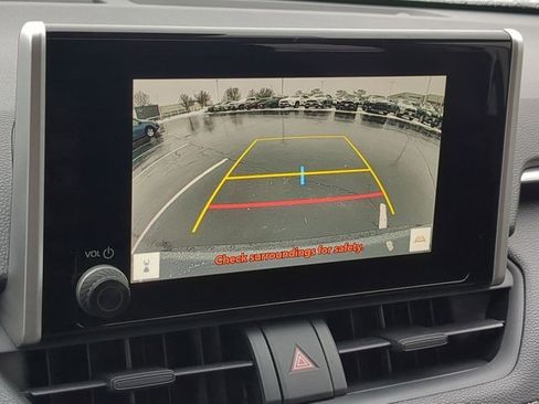 Used 2025 Toyota RAV4 XLE image 13