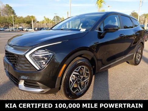 Certified 2024 Kia Sportage LX image 2
