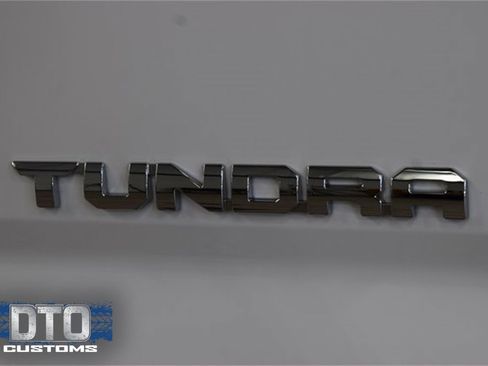 Used 2024 Toyota Tundra Limited image 15
