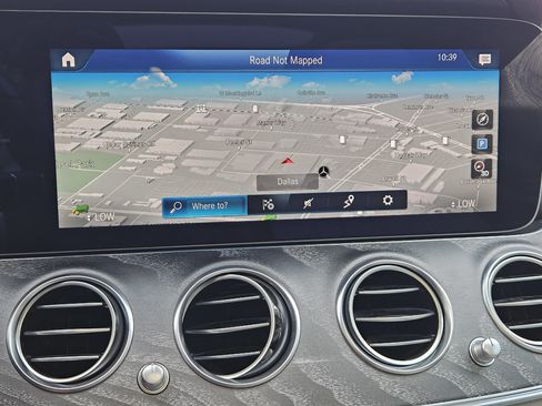 Used 2023 Mercedes-Benz E 350 Sedan image 25