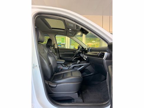 Used 2025 Kia Telluride S AWD/4WD image 20