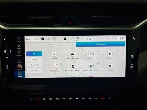 New 2026 Jeep Cherokee Limited AWD/4WD image 39