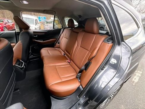 Used 2024 Subaru Outback Touring AWD/4WD image 15