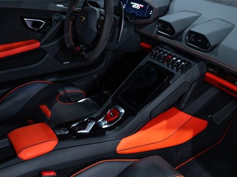 Used 2021 Lamborghini Huracan EVO AWD/4WD image 53