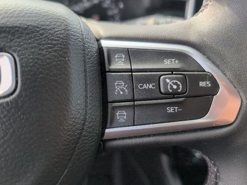 Used 2023 Jeep Compass Limited AWD/4WD image 24