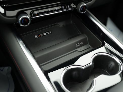 Used 2025 Chevrolet Tahoe RST w/ Comfort Package image 20