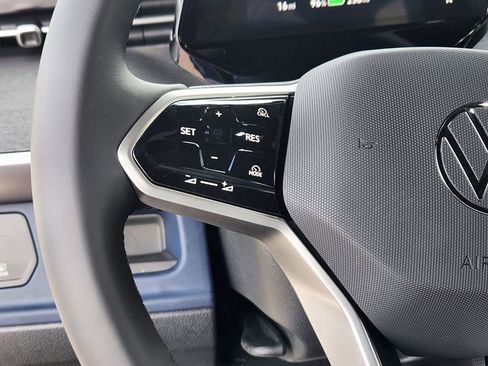 New 2025 Volkswagen ID. Buzz Pro S image 8