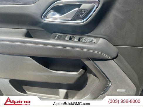 Certified 2022 GMC Yukon XL SLT w/ SLT Premium Package AWD/4WD image 20