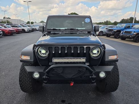 Used 2021 Jeep Wrangler Unlimited Sport AWD/4WD image 2