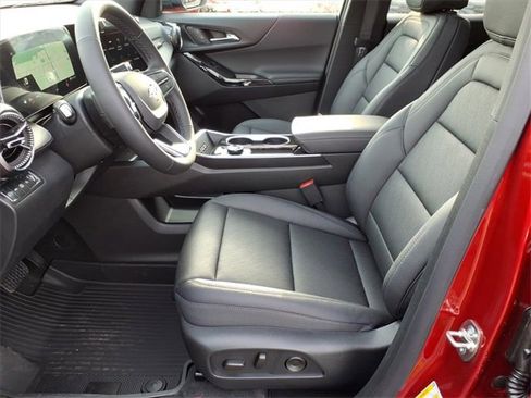 New 2026 Chevrolet Equinox LT image 6