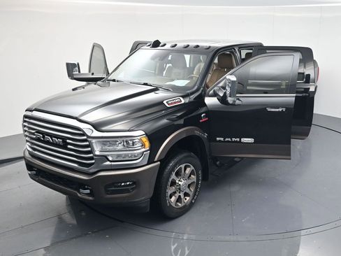 Used 2022 RAM 3500 Limited AWD/4WD image 47