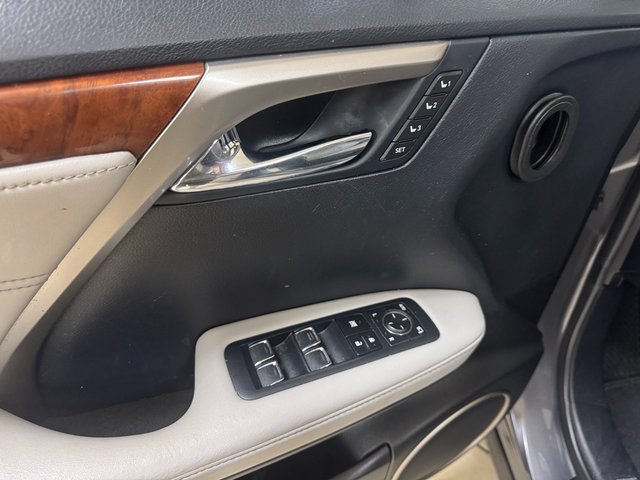 Used 2019 Lexus RX 350L FWD image 7