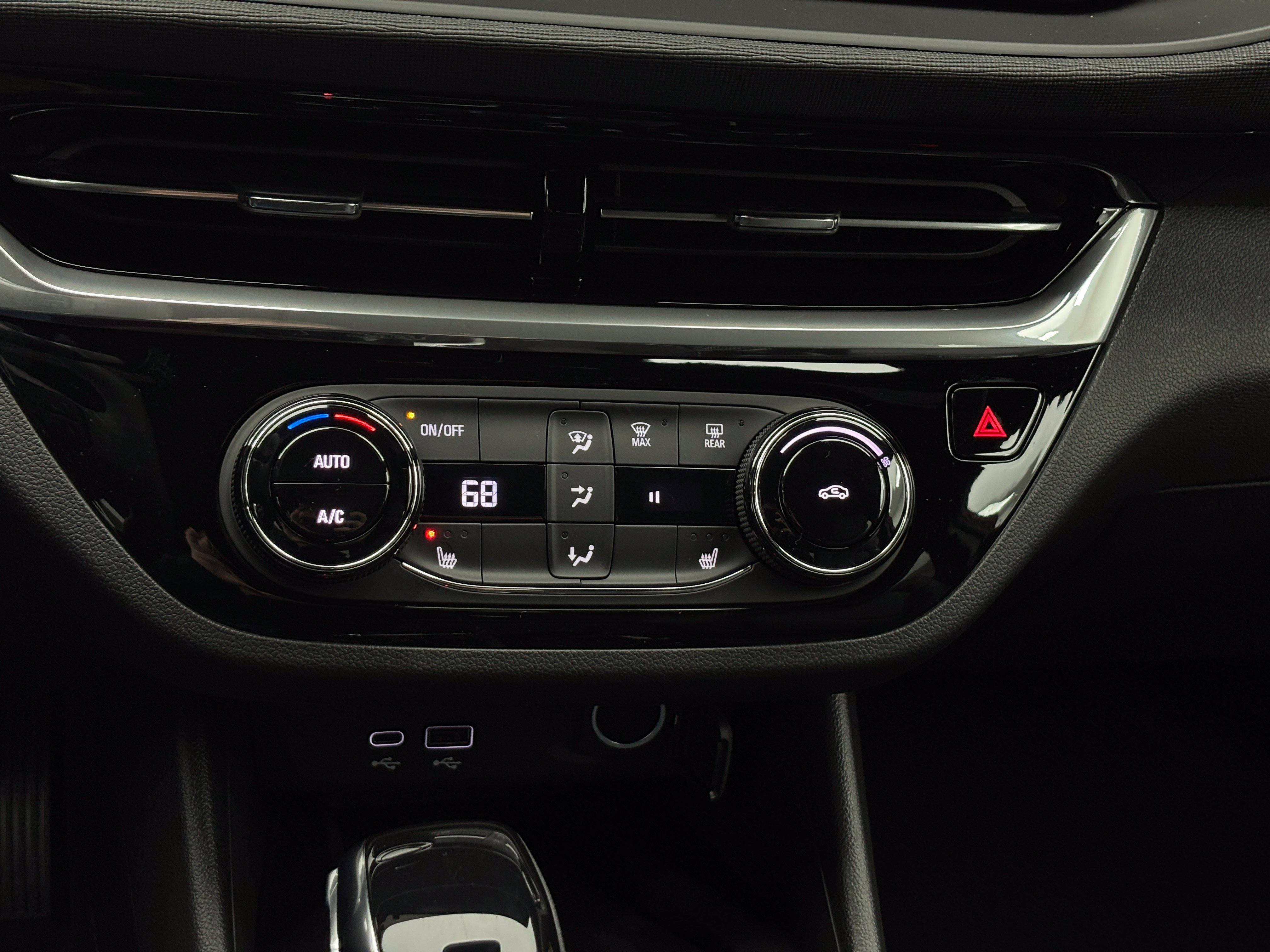 New 2026 Buick Envista Sport Touring w/ Convenience I Package FWD image 25