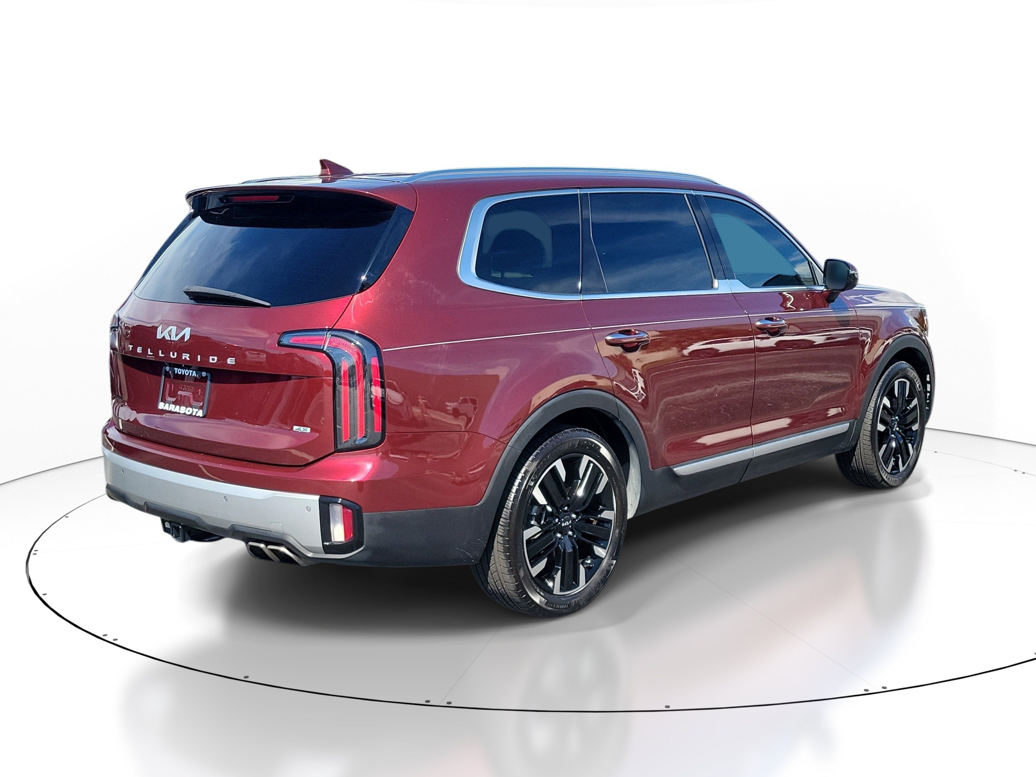 Used 2024 Kia Telluride SX Prestige w/ Towing Package AWD/4WD image 6