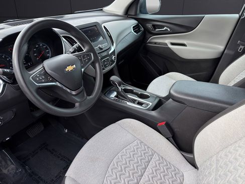 Used 2024 Chevrolet Equinox LS w/ Driver Confidence II Package FWD image 12