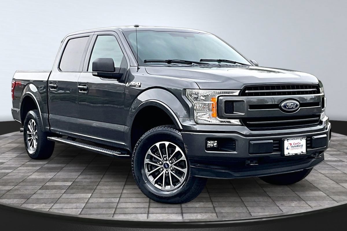 Used 2018 Ford F150 XLT w/ Equipment Group 302A Luxury AWD/4WD image 3