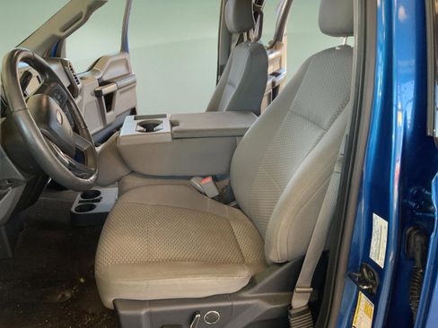 Used 2016 Ford F150 XLT w/ Equipment Group 302A Luxury image 26