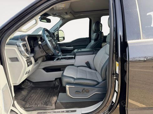 Used 2024 Ford F450 Limited w/ FX4 Off-Road Package image 9