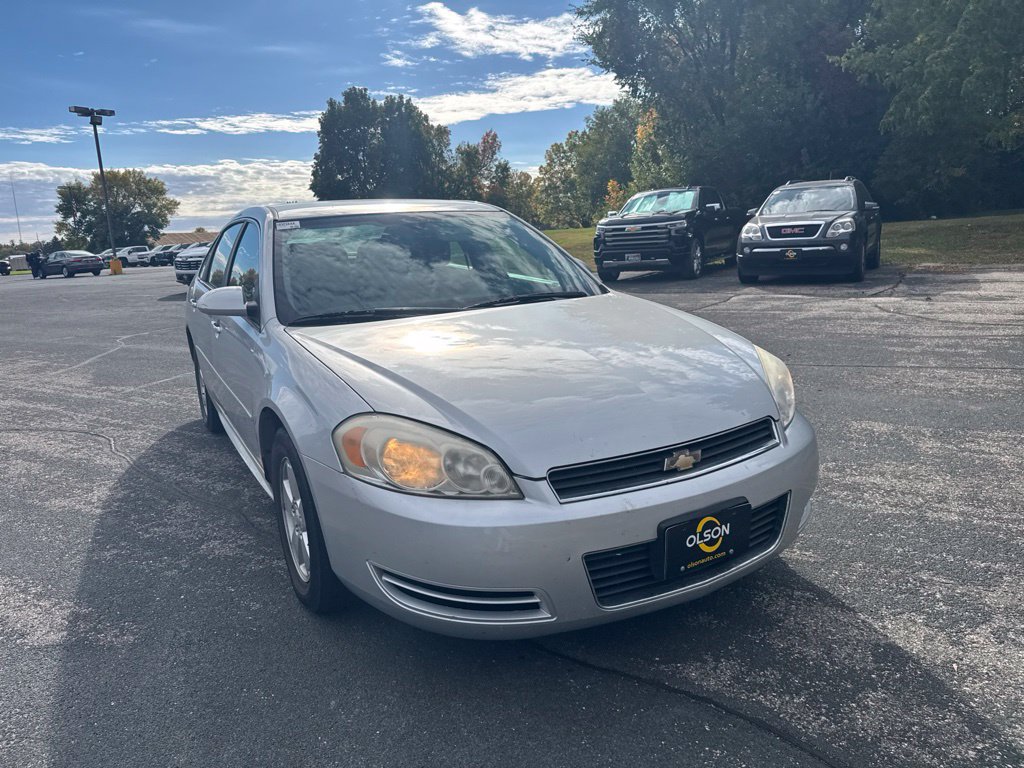 Used 2011 Chevrolet Impala LS FWD image 7