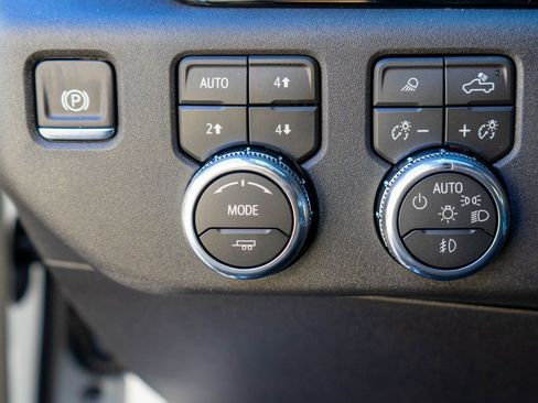 New 2026 GMC Sierra 1500 Elevation w/ Elevation Premium Package image 17