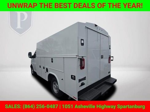 New 2025 Chevrolet Express 3500 w/ Power Convenience Package image 8