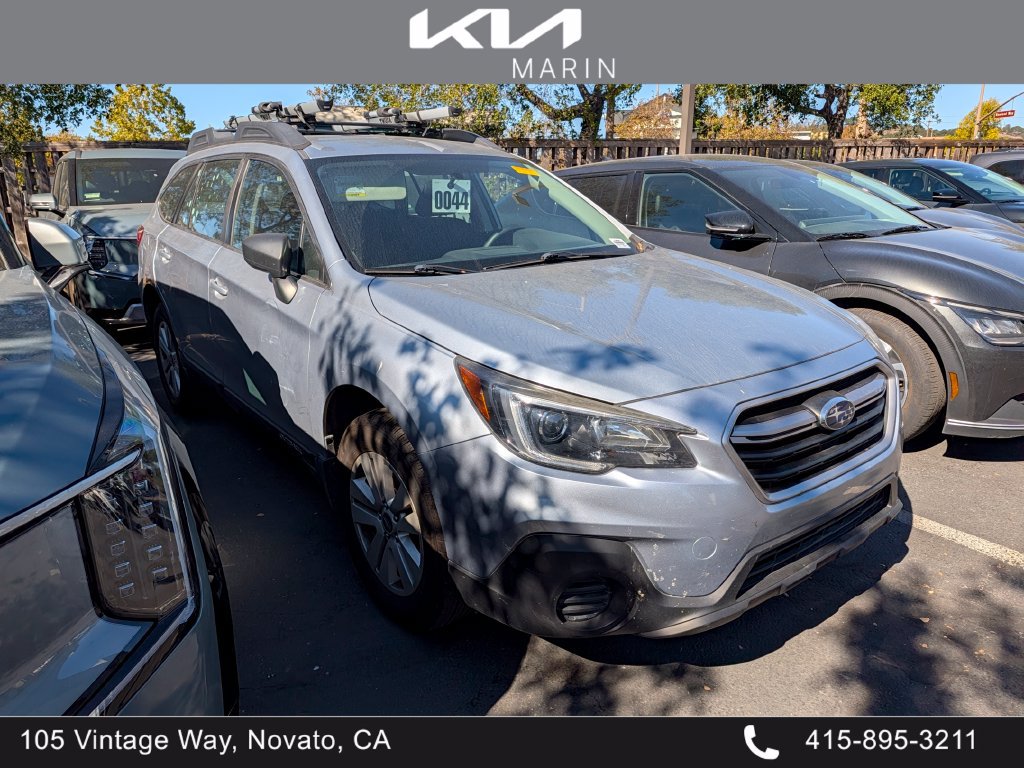 Used 2018 Subaru Outback 2.5i AWD/4WD image 1