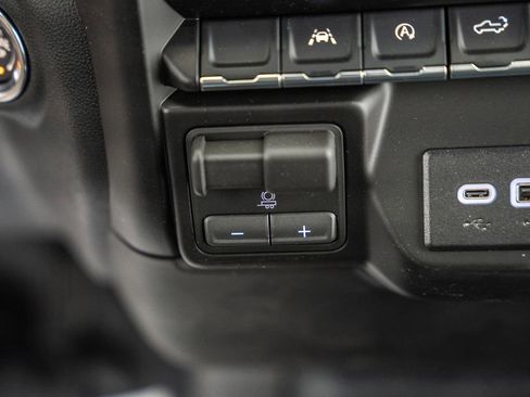 New 2026 Chevrolet Silverado 1500 W/T AWD/4WD image 26