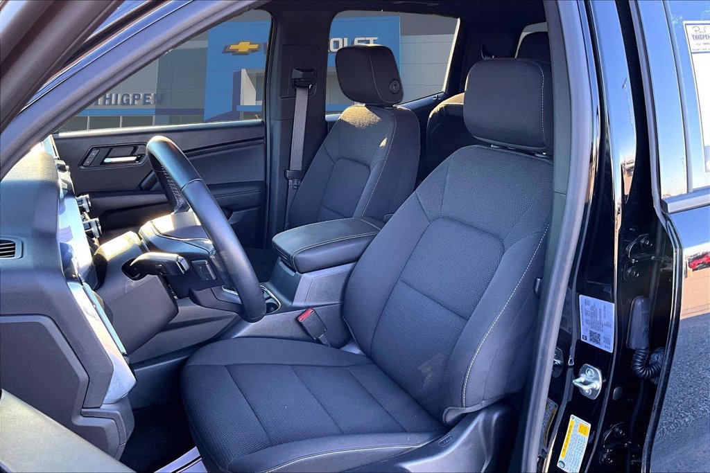 Used 2025 GMC Canyon Elevation w/ Convenience Package RWD image 25