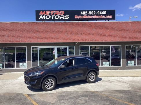 Used 2022 Ford Escape SE AWD/4WD image 1