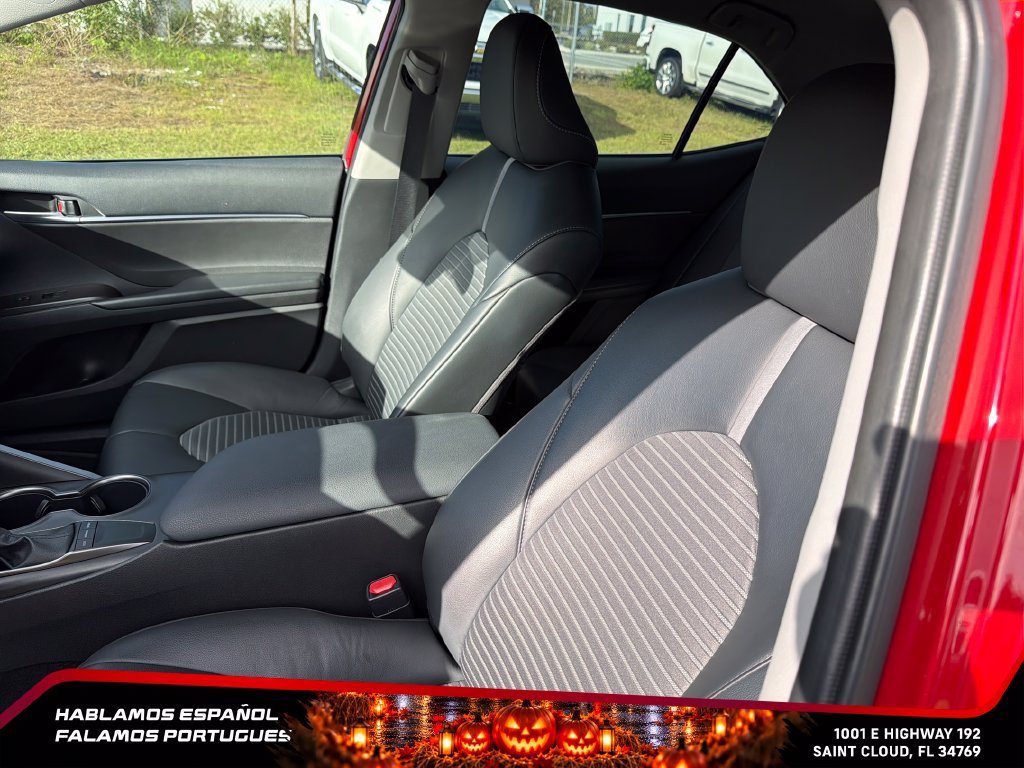 Used 2024 Toyota Camry SE FWD image 15
