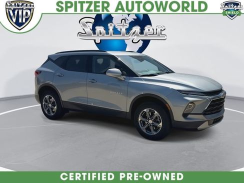 Used 2024 Chevrolet Blazer LT w/ Convenience Package FWD image 3
