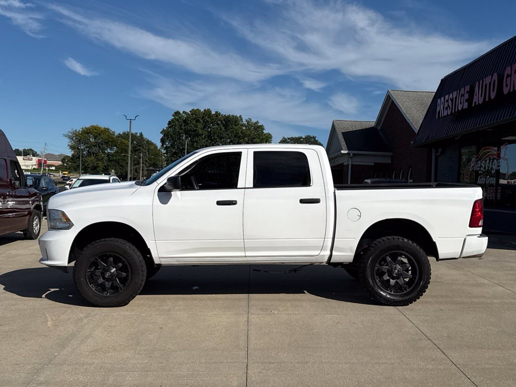 Used 2015 RAM 1500 Express AWD/4WD image 3