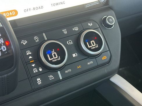 New 2026 Land Rover Defender 130 S AWD/4WD image 19